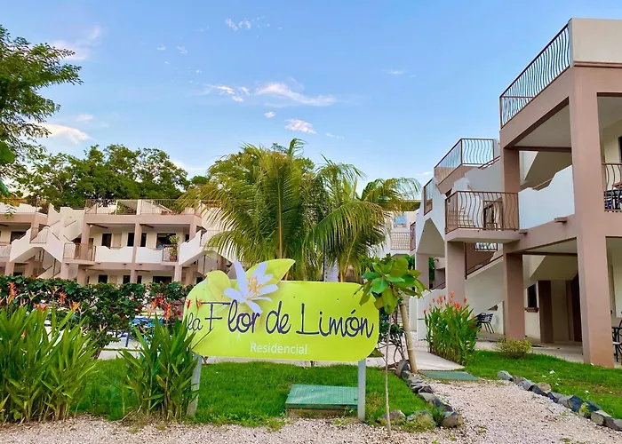 Two Palms Ground Floor Unit Across From *